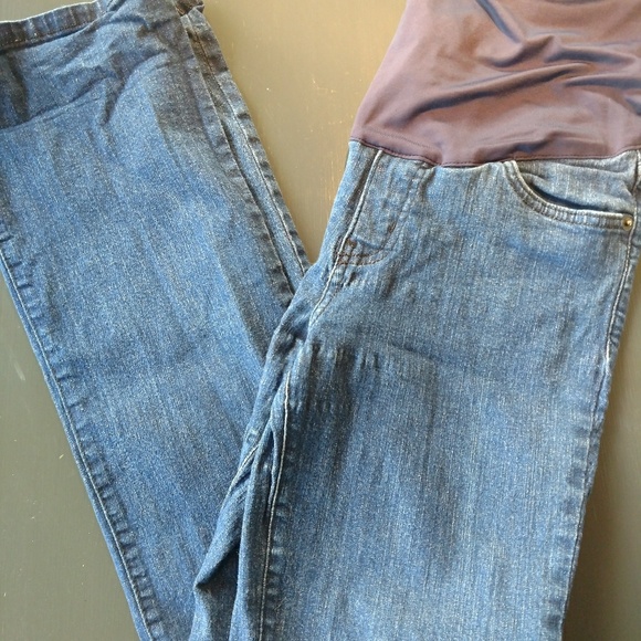 pink blush Denim - Very cute pink blush maternity jeans!